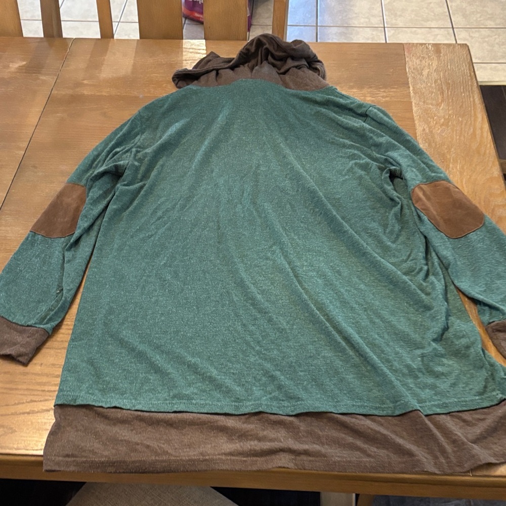 Elegant Green and Brown Long Sleeve Dress - Picture 3 of 3